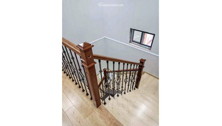 Cho thuê nhà, 112m2- 7T, Hoàng Cầu, La Thành, Đặng Tiến Đông -39 tr